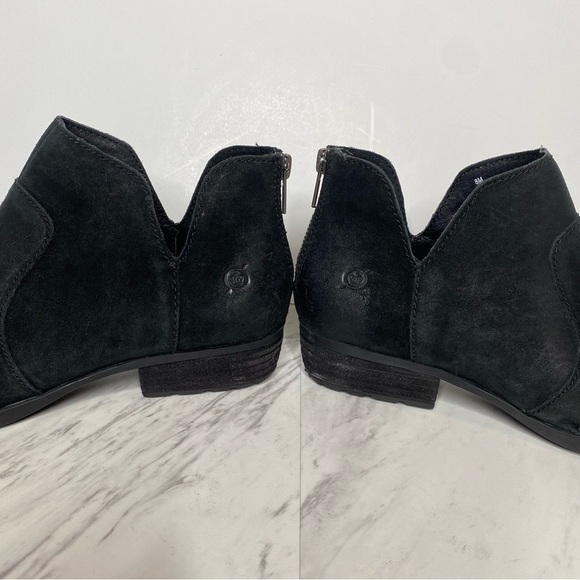 Born Kerri Black Distressed Suede Bootie 8M - Picture 9 of 15